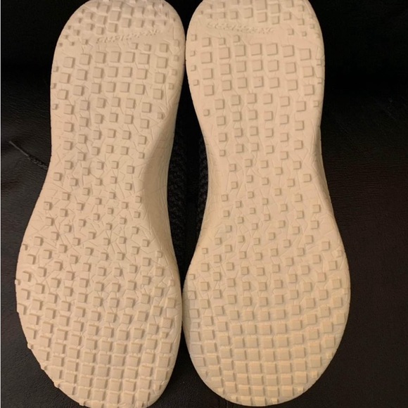 Sketchers sneakers sz 9 - Picture 4 of 4